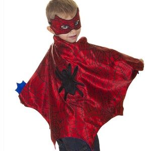 Spider three piece cape set